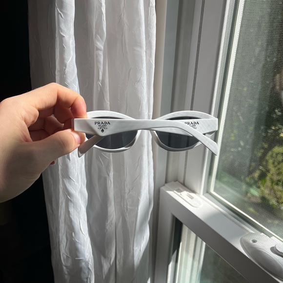 White Oval Sunglasses cate eye oval butterfly classic sunglasses prada - Picture 2 of 6